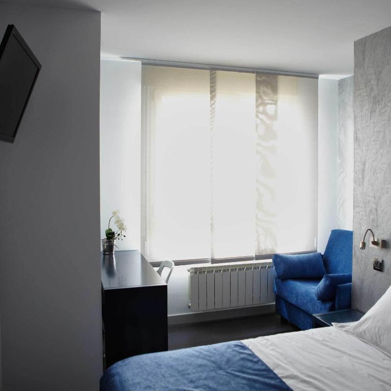 Hostal Averroes Burgos Quarto foto